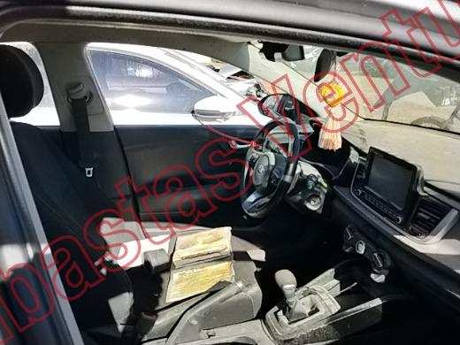 KIA RIO 2021, foto 12 de 19
