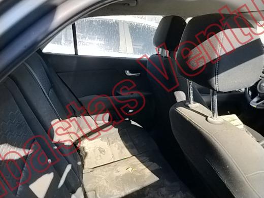KIA RIO 2021, foto 13 de 19