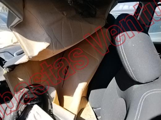 NISSAN MARCH 2018, foto 17 de 19