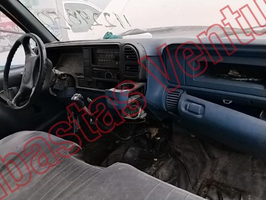 CHEVROLET C-35 1999, foto 14 de 19