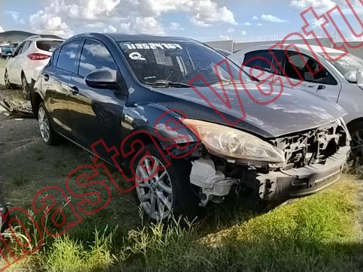 MAZDA MAZDA 3 2013, foto 4 de 19