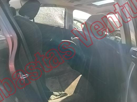 MAZDA MAZDA 3 2013, foto 13 de 19