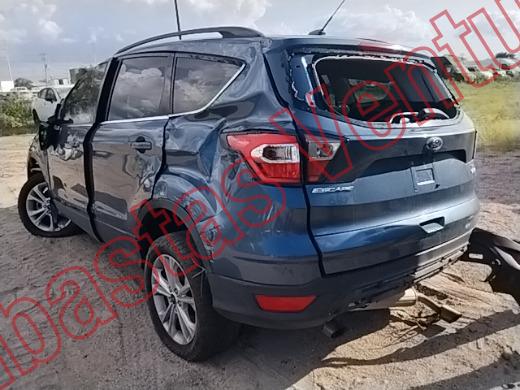 FORD ESCAPE 2018, foto 7 de 19
