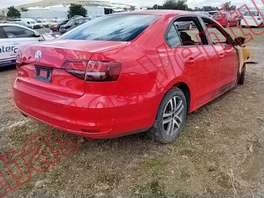 VOLKSWAGEN JETTA 2017, foto 5 de 19