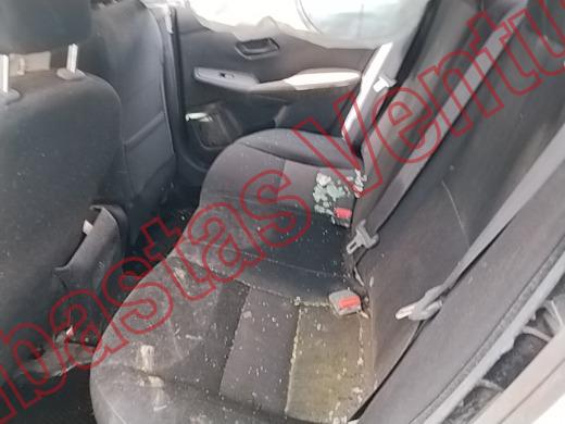 NISSAN SENTRA 2024, foto 16 de 19