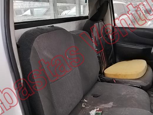 NISSAN NP300 2016, foto 13 de 19