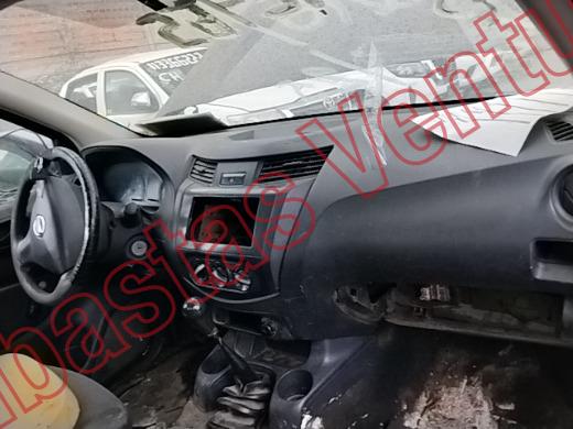 NISSAN NP300 2016, foto 14 de 19