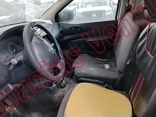 NISSAN NP300 2016, foto 17 de 19