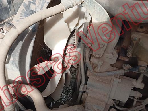 HINO 300 2014, foto 10 de 19