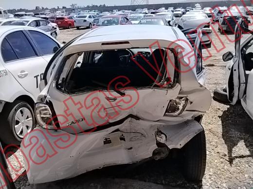 NISSAN MARCH 2020, foto 6 de 19