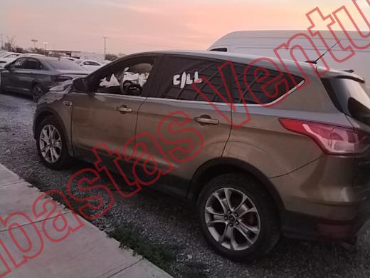 FORD ESCAPE 2013, foto 8 de 19