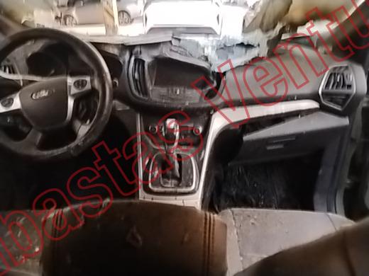 FORD ESCAPE 2013, foto 14 de 19