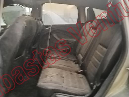 FORD ESCAPE 2013, foto 16 de 19