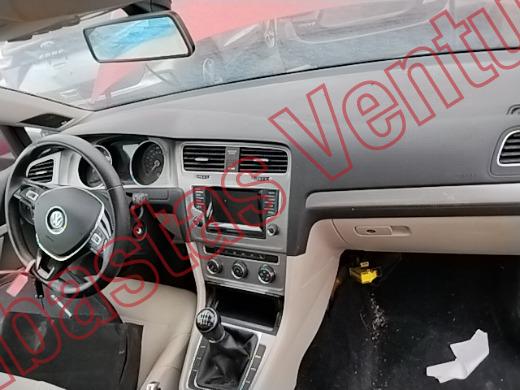 VOLKSWAGEN GOLF 2015, foto 14 de 19