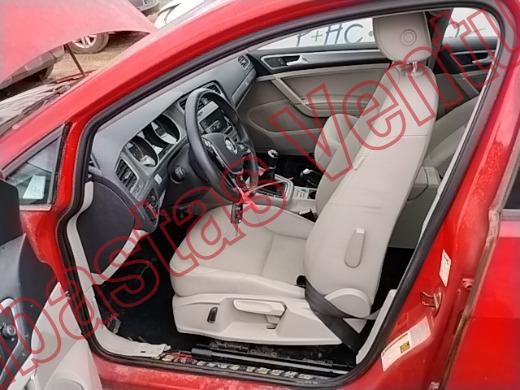 VOLKSWAGEN GOLF 2015, foto 17 de 19