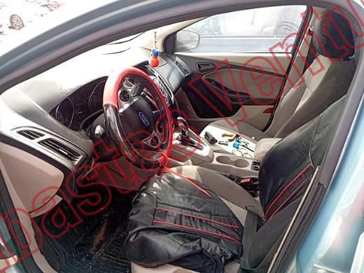 FORD FOCUS 2012, foto 17 de 19