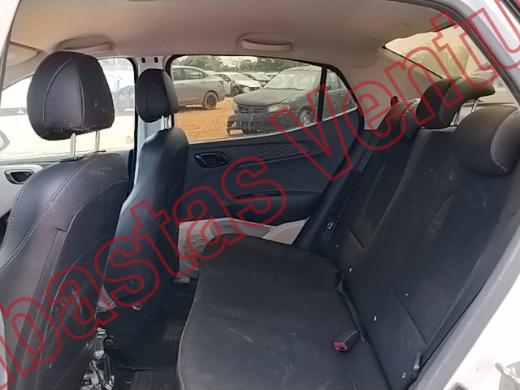 HYUNDAI GRAND I10 2023, foto 16 de 19