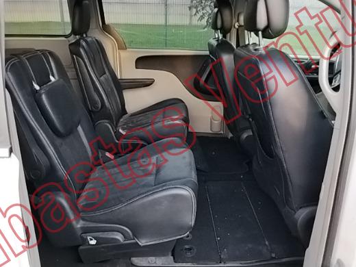 CHRYSLER TOWN AND COUNTRY 2013, foto 13 de 19
