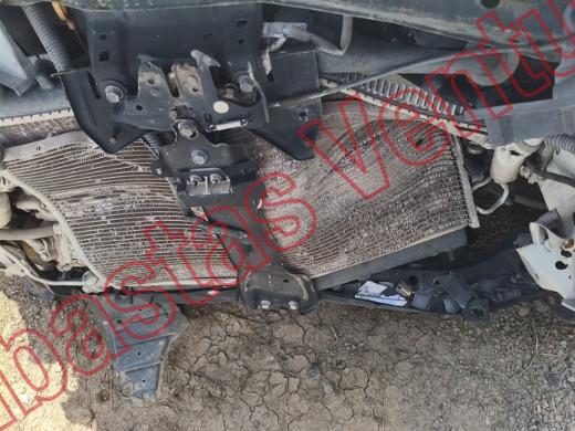 NISSAN TIIDA 2017, foto 18 de 19