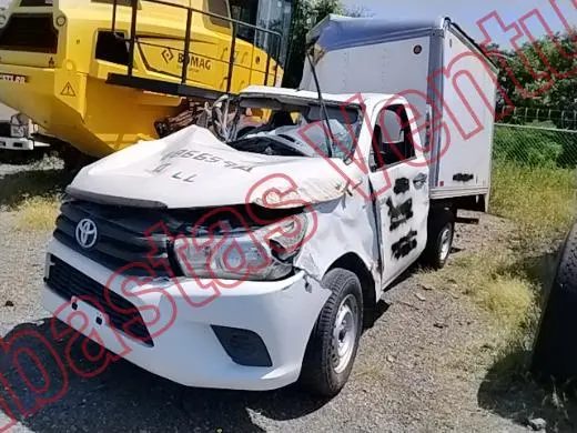TOYOTA HILUX 2019, foto 1 de 19
