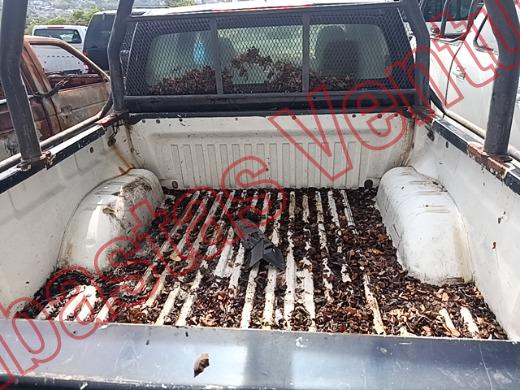 NISSAN NP300 2019, foto 15 de 19