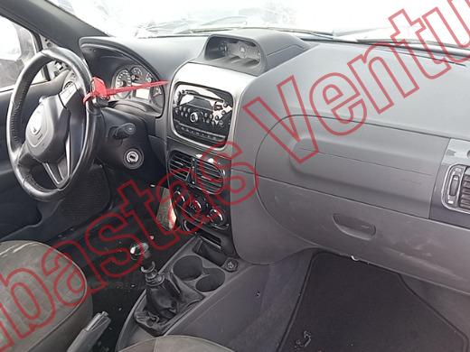 DODGE RAM 700 2020, foto 14 de 19