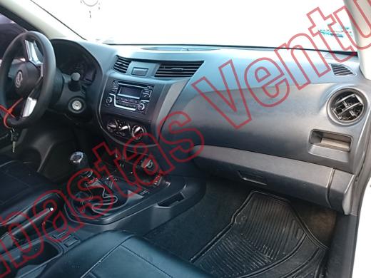 NISSAN NP 300 2023, foto 14 de 19