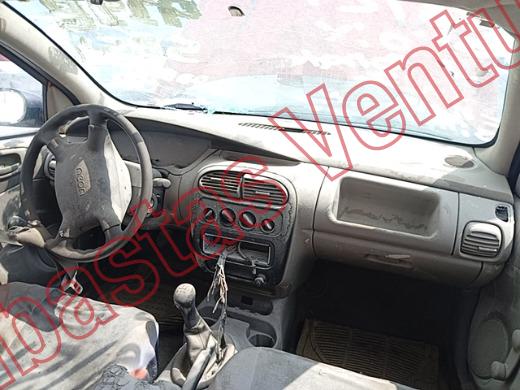 DODGE NEON 2002, foto 14 de 19