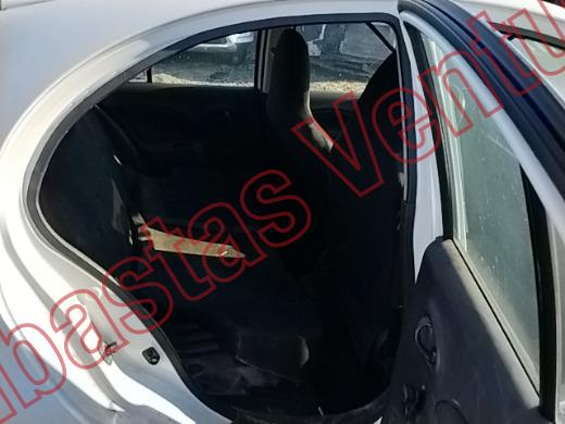 NISSAN MARCH 2015, foto 13 de 19