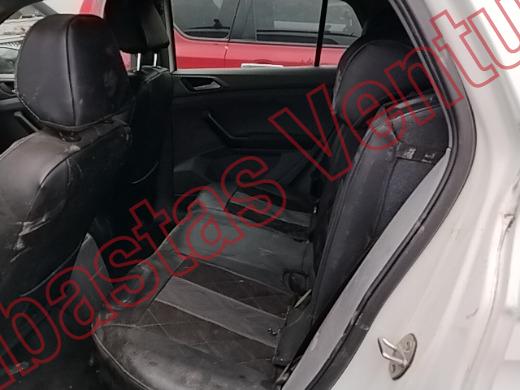 VOLKSWAGEN T-CROSS 2020, foto 16 de 19