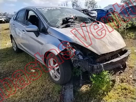 FORD FIESTA 2015, foto 4 de 19