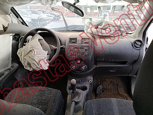 NISSAN VERSA 2024, foto 14 de 19