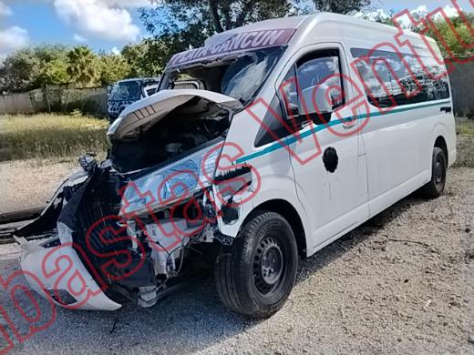 TOYOTA HIACE VAN 2022, foto 1 de 19