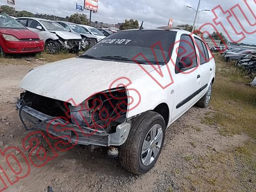 NISSAN PLATINA 2004, foto 1 de 19