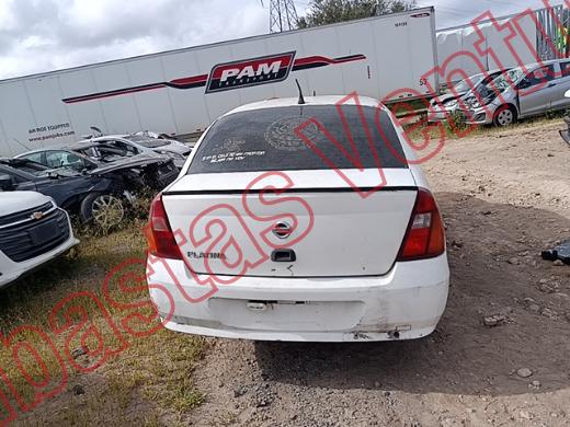 NISSAN PLATINA 2004, foto 6 de 19