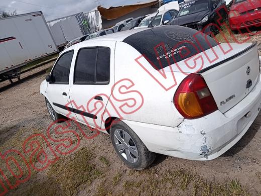 NISSAN PLATINA 2004, foto 8 de 19