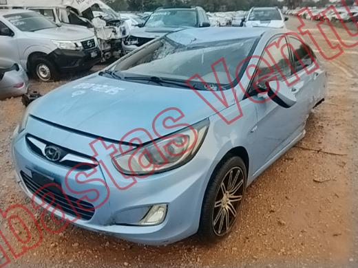 HYUNDAI ACCENT 2012, foto 1 de 19