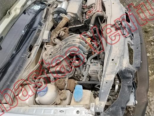 VOLKSWAGEN JETTA 2003, foto 11 de 19