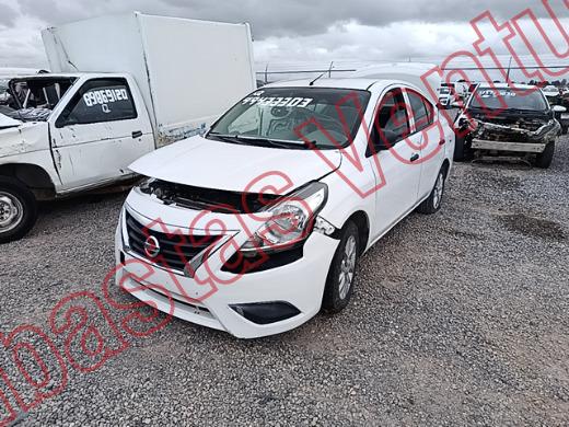 NISSAN VERSA 2021, foto 1 de 19