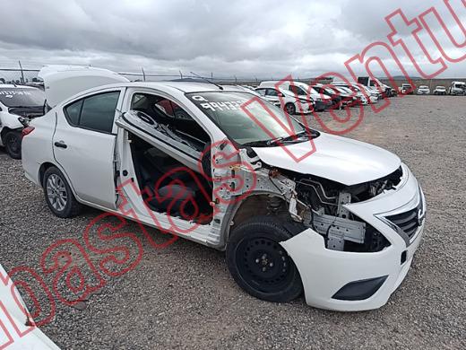 NISSAN VERSA 2021, foto 4 de 19
