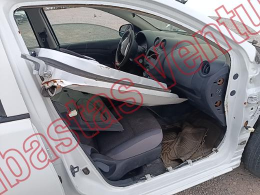NISSAN VERSA 2021, foto 12 de 19