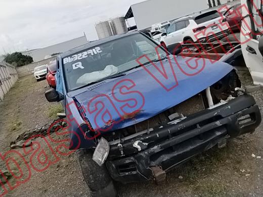 NISSAN FRONTIER  1998, foto 3 de 19