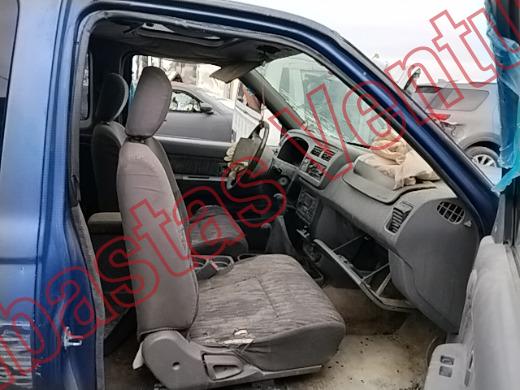 NISSAN FRONTIER  1998, foto 12 de 19