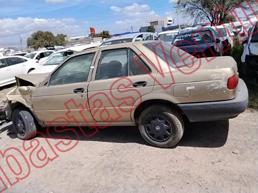 NISSAN TSURU 2002, foto 8 de 19