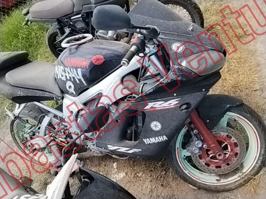 YAMAHA R6S 2001, foto 4 de 19