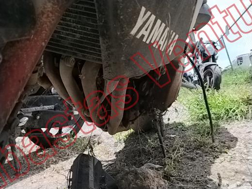 YAMAHA R6S 2001, foto 10 de 19