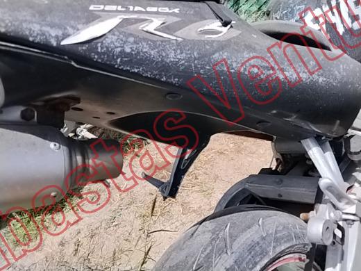 YAMAHA R6S 2001, foto 19 de 19