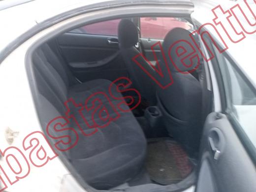 CHRYSLER CIRRUS 2005, foto 13 de 19