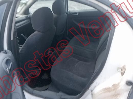 CHRYSLER CIRRUS 2005, foto 16 de 19