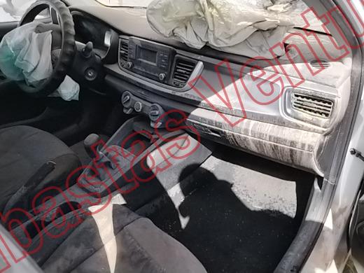 KIA RIO 2022, foto 14 de 19